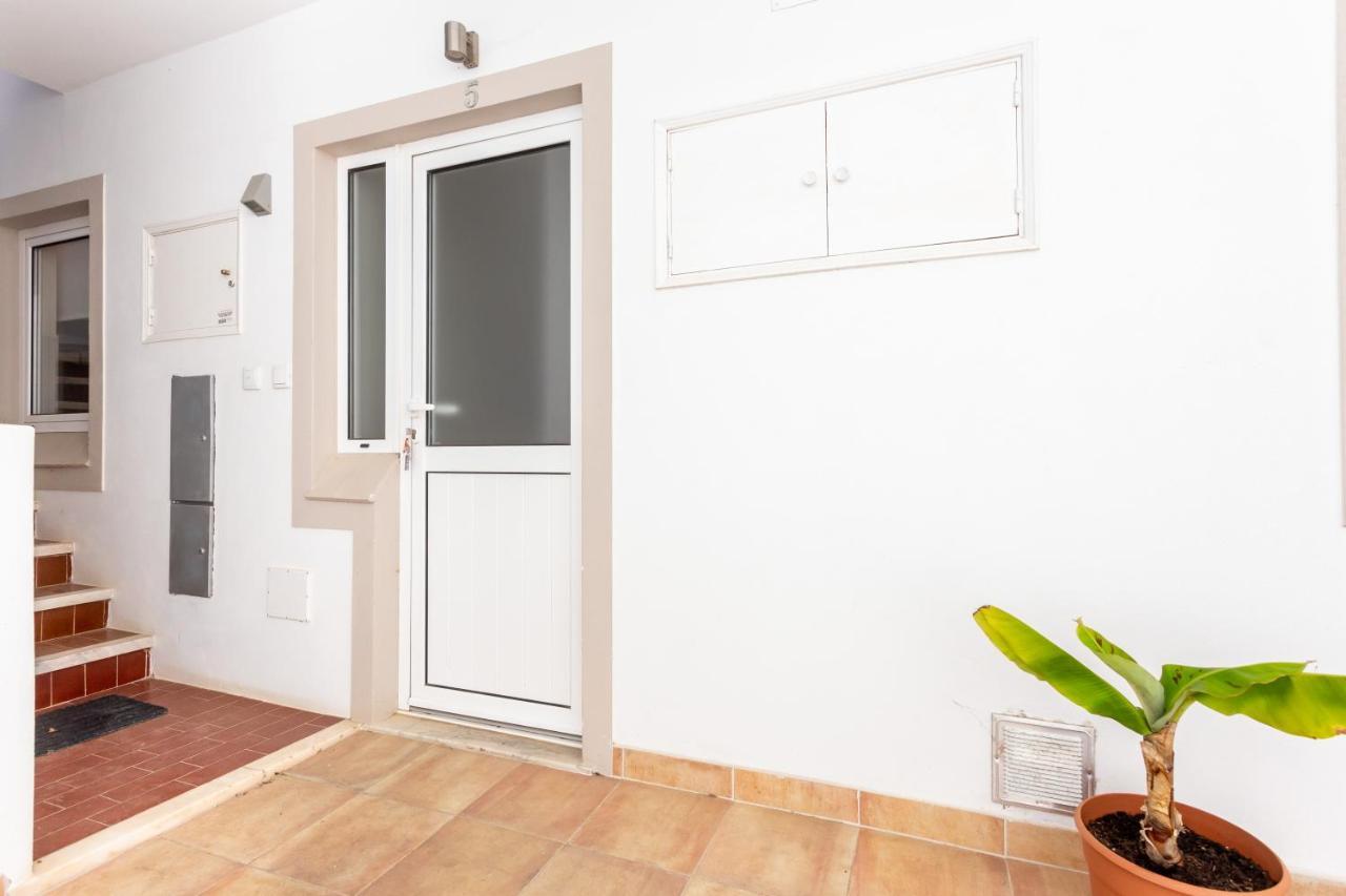 Mariners - Bright And Stylish Apartment - Walk To The Beach Luz Kültér fotó