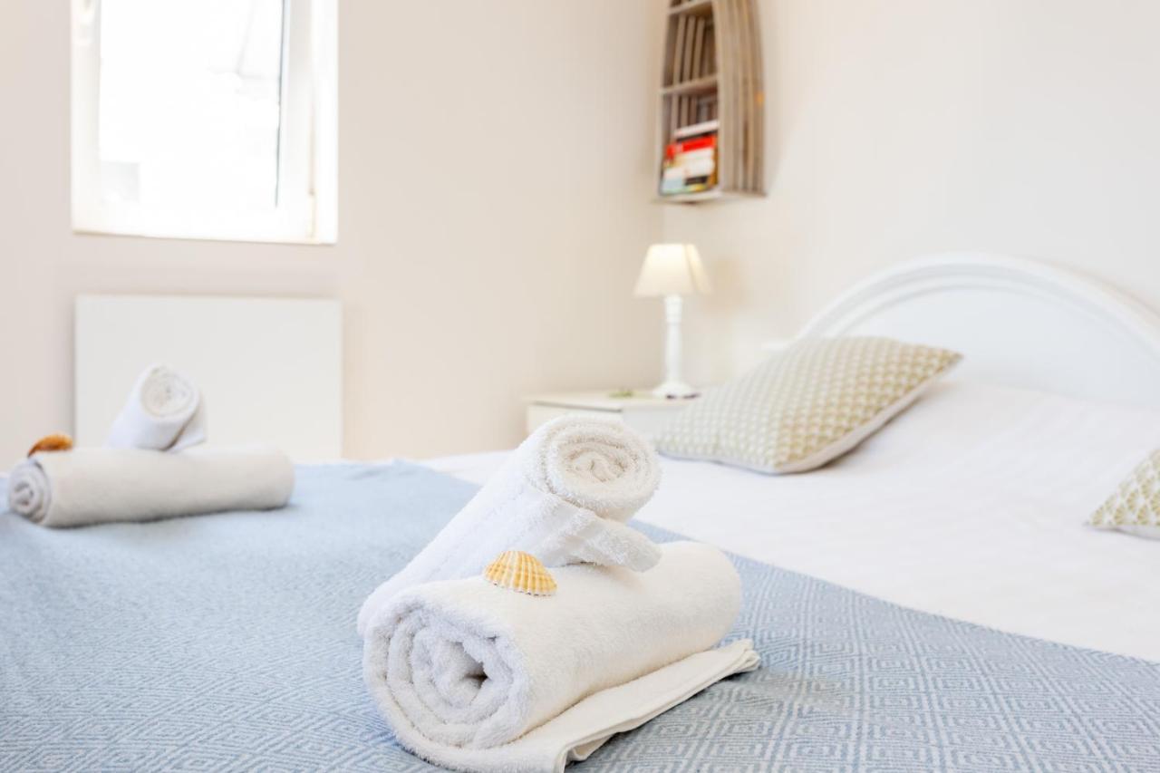 Mariners - Bright And Stylish Apartment - Walk To The Beach Luz Kültér fotó